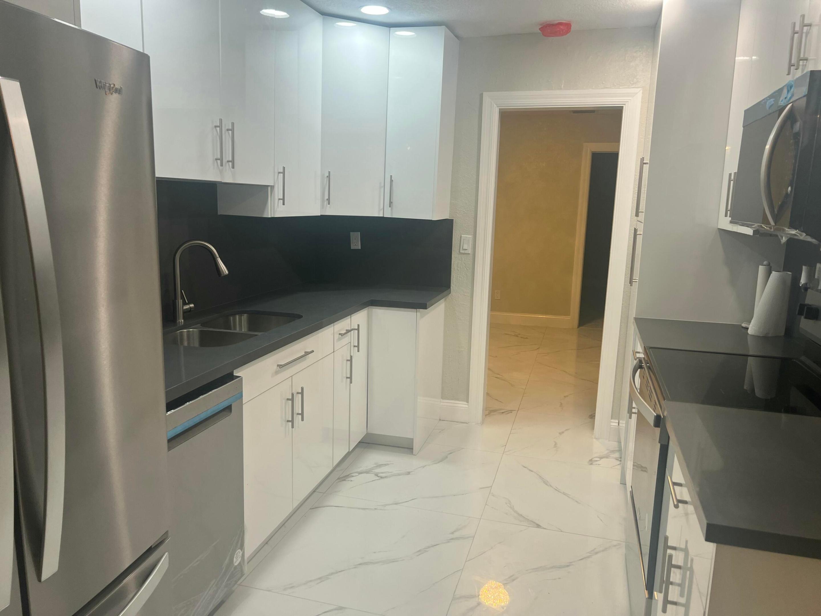 OAKLAND ESTATES 6TH SEC - Residential