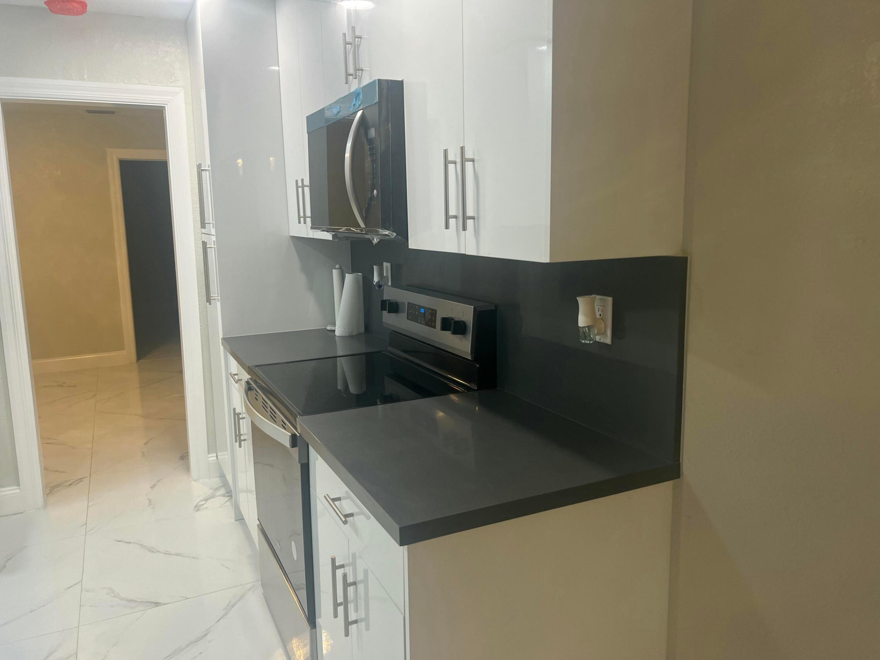 OAKLAND ESTATES 6TH SEC - Residential