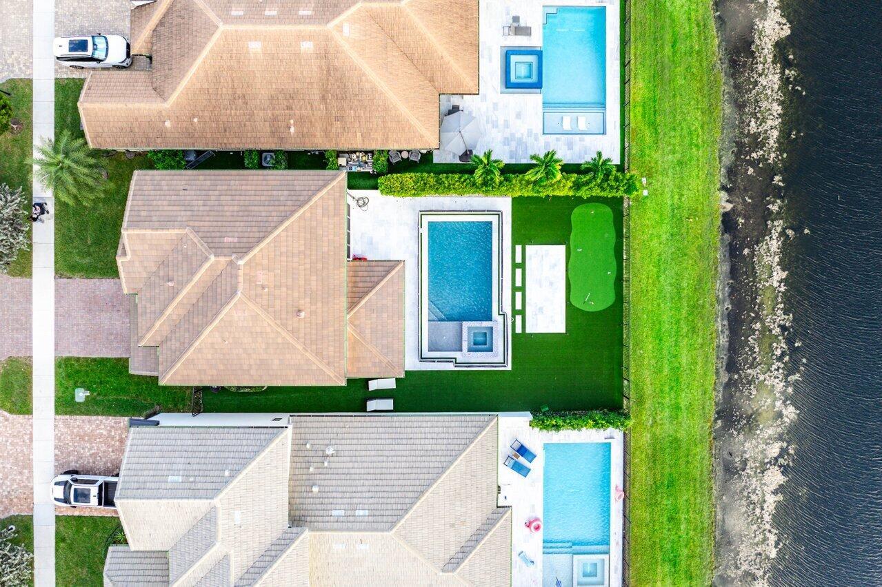 PALM MEADOWS ESTATES - Residential