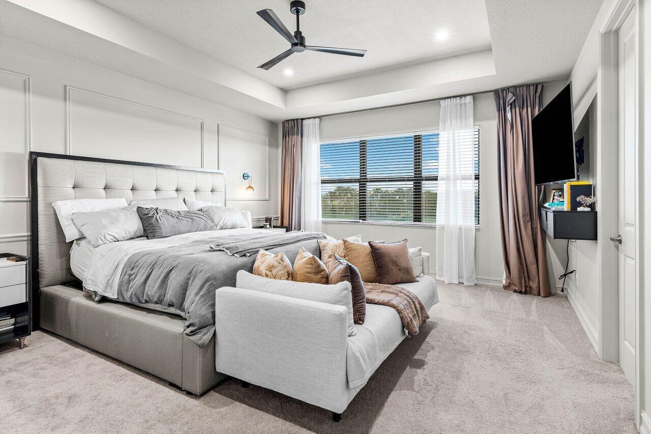 PALM MEADOWS ESTATES - Residential