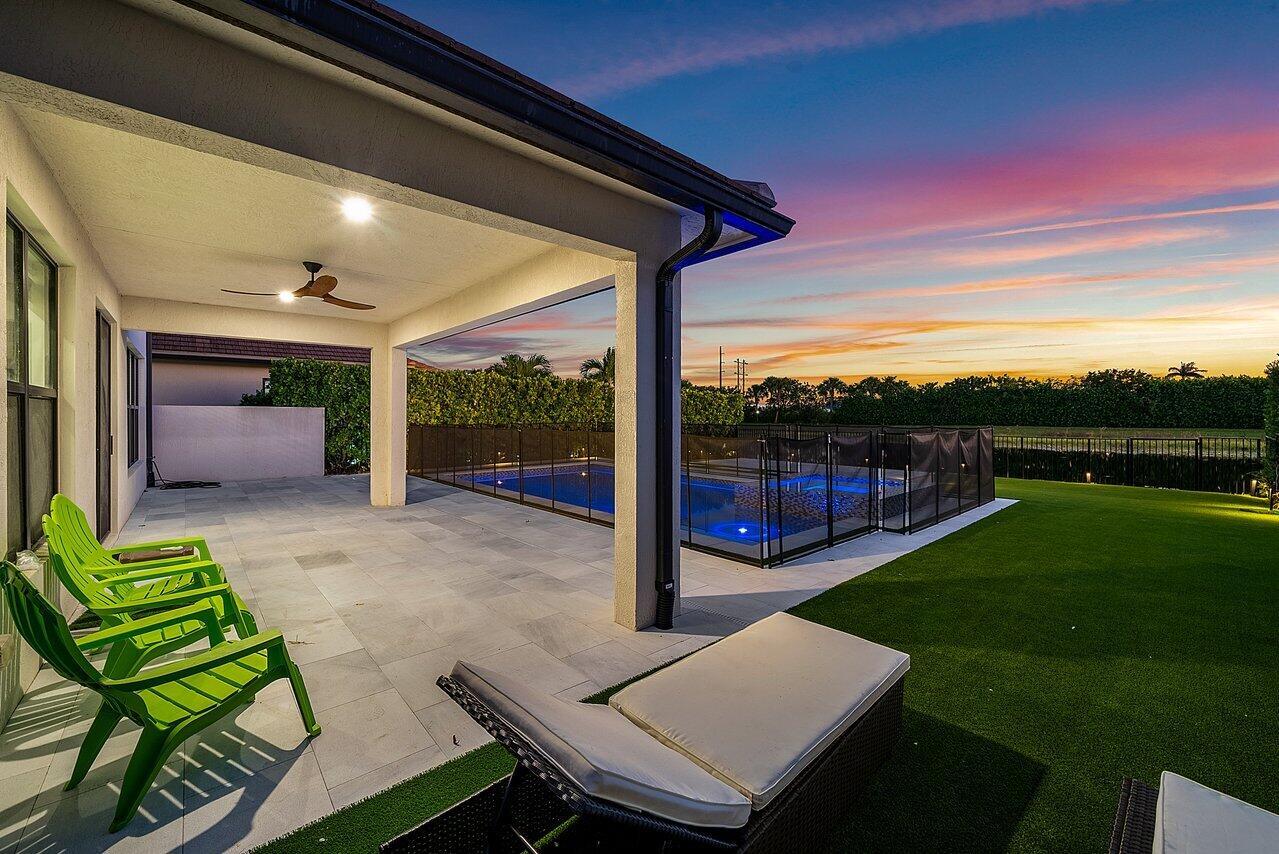 PALM MEADOWS ESTATES - Residential