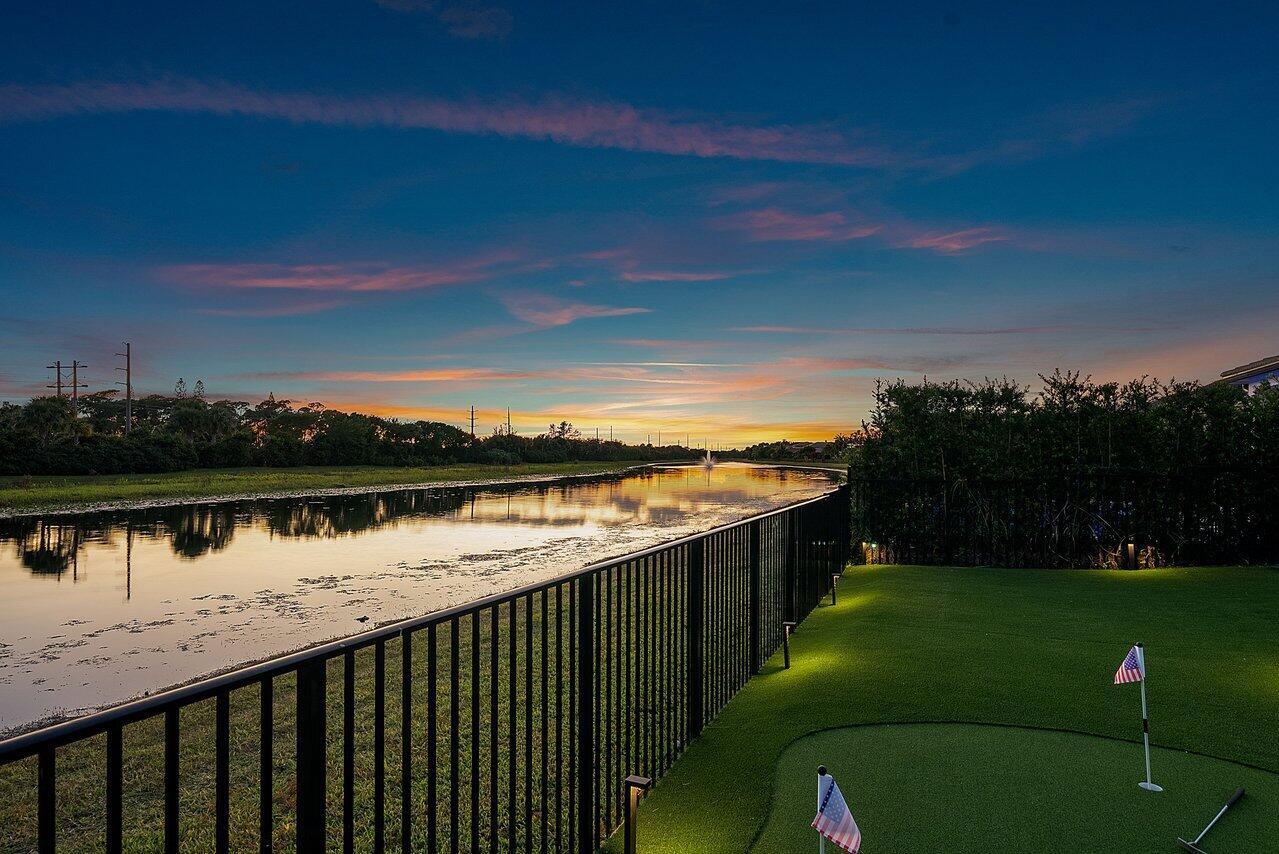 PALM MEADOWS ESTATES - Residential