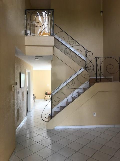 VISTA ALLEGRE - Residential