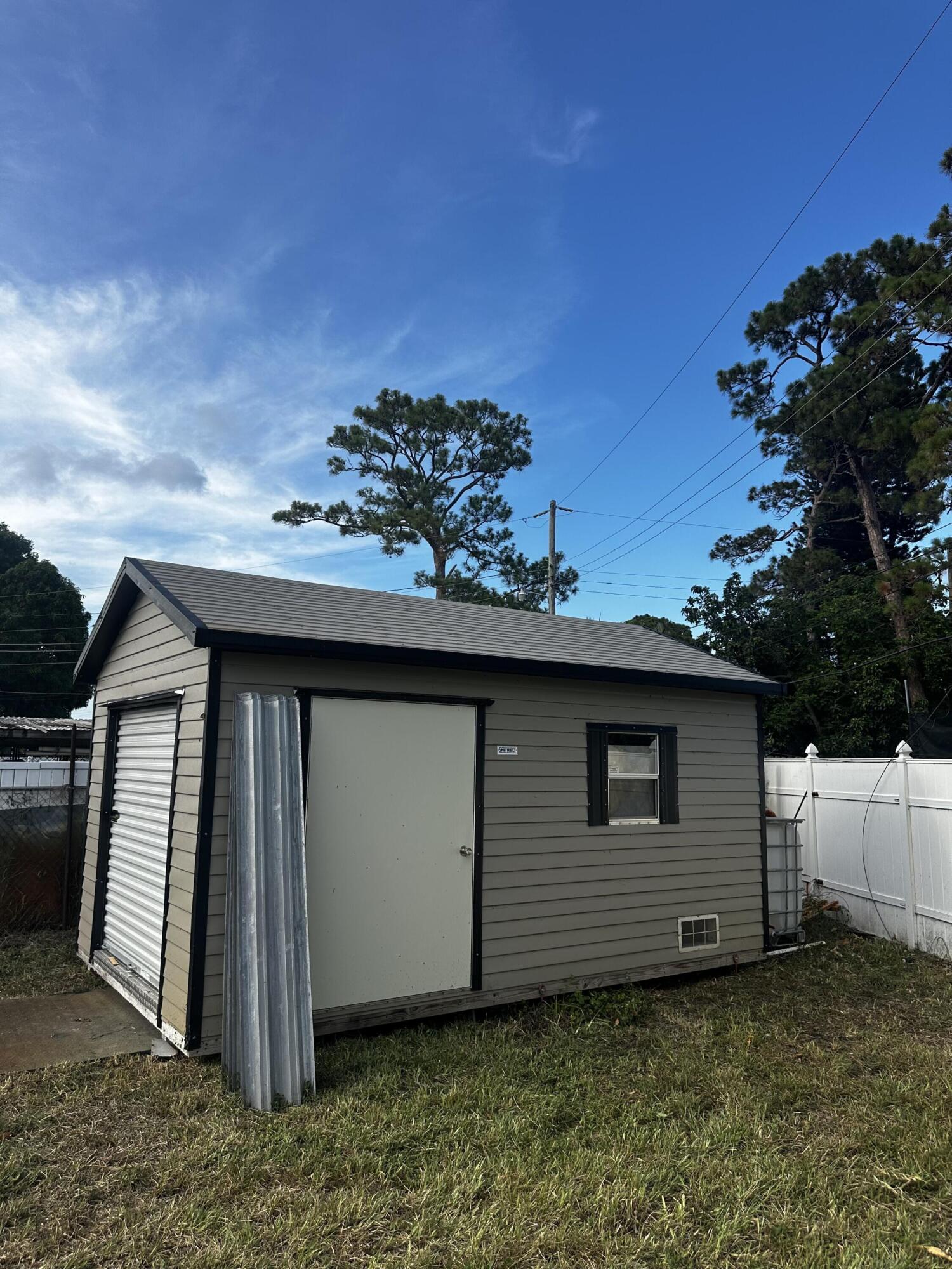 LAKE BELVEDERE ESTATES 3R - Residential