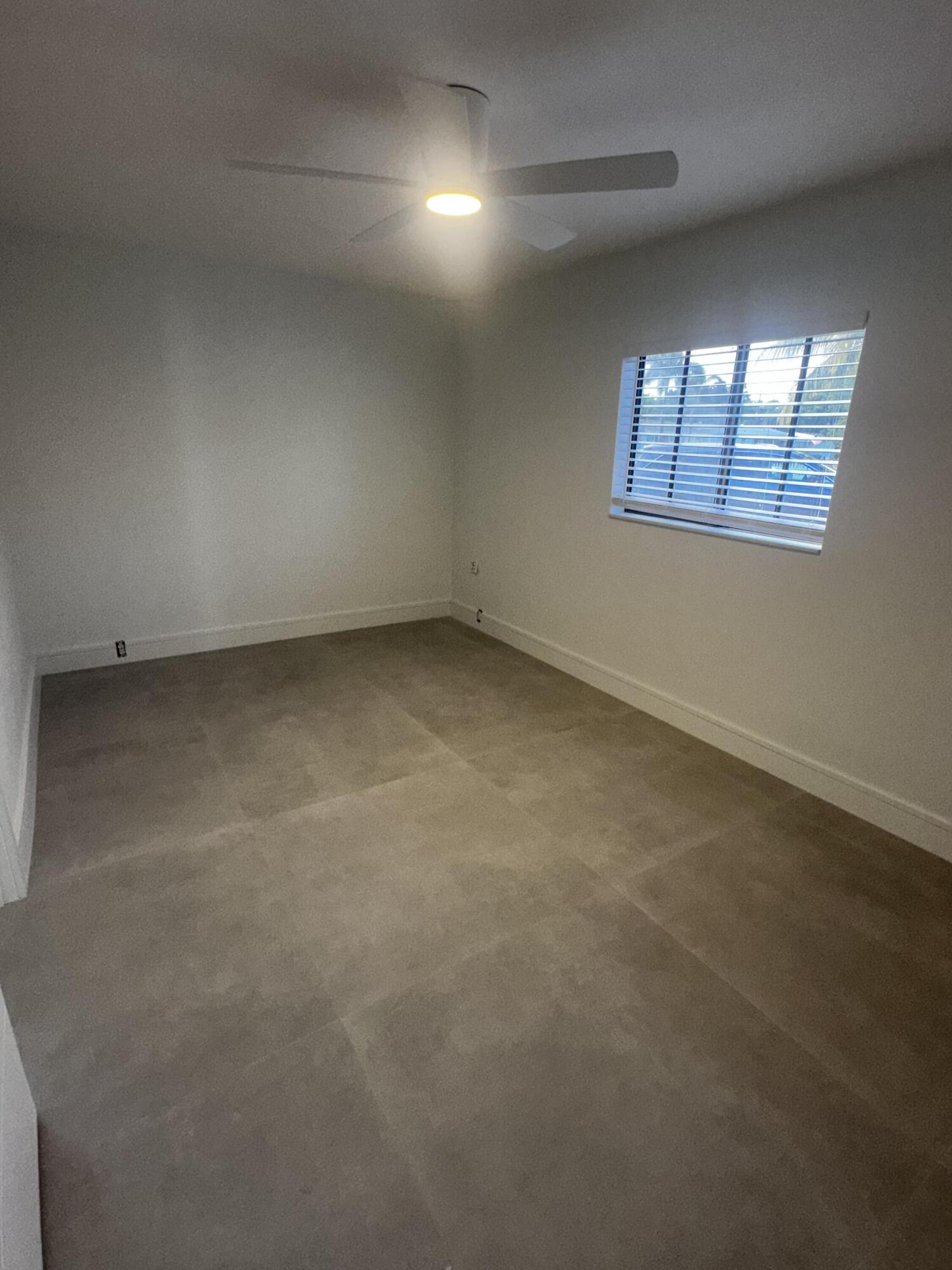 LAKE BELVEDERE ESTATES 3R - Residential