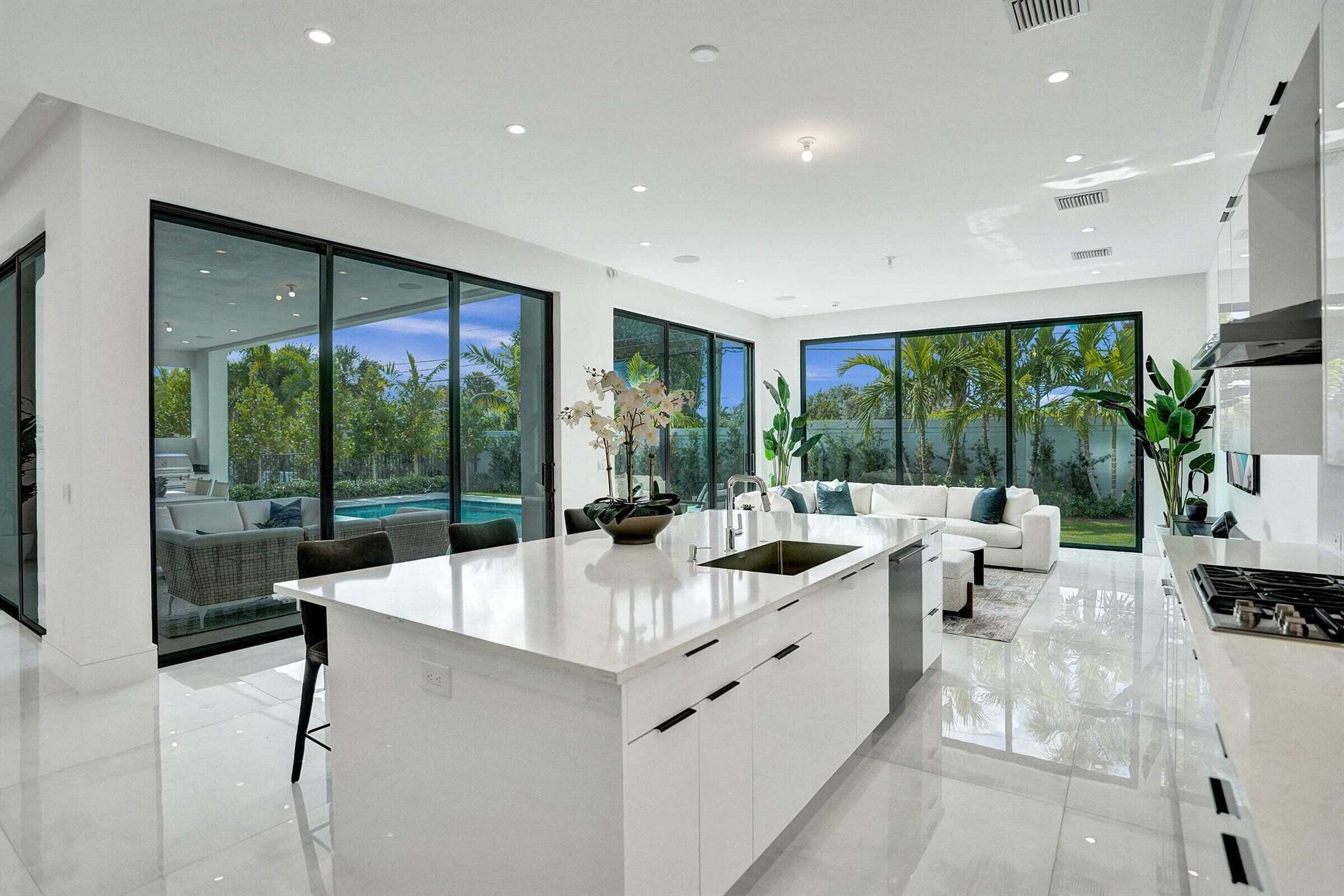 DELRAY RIDGE - Residential