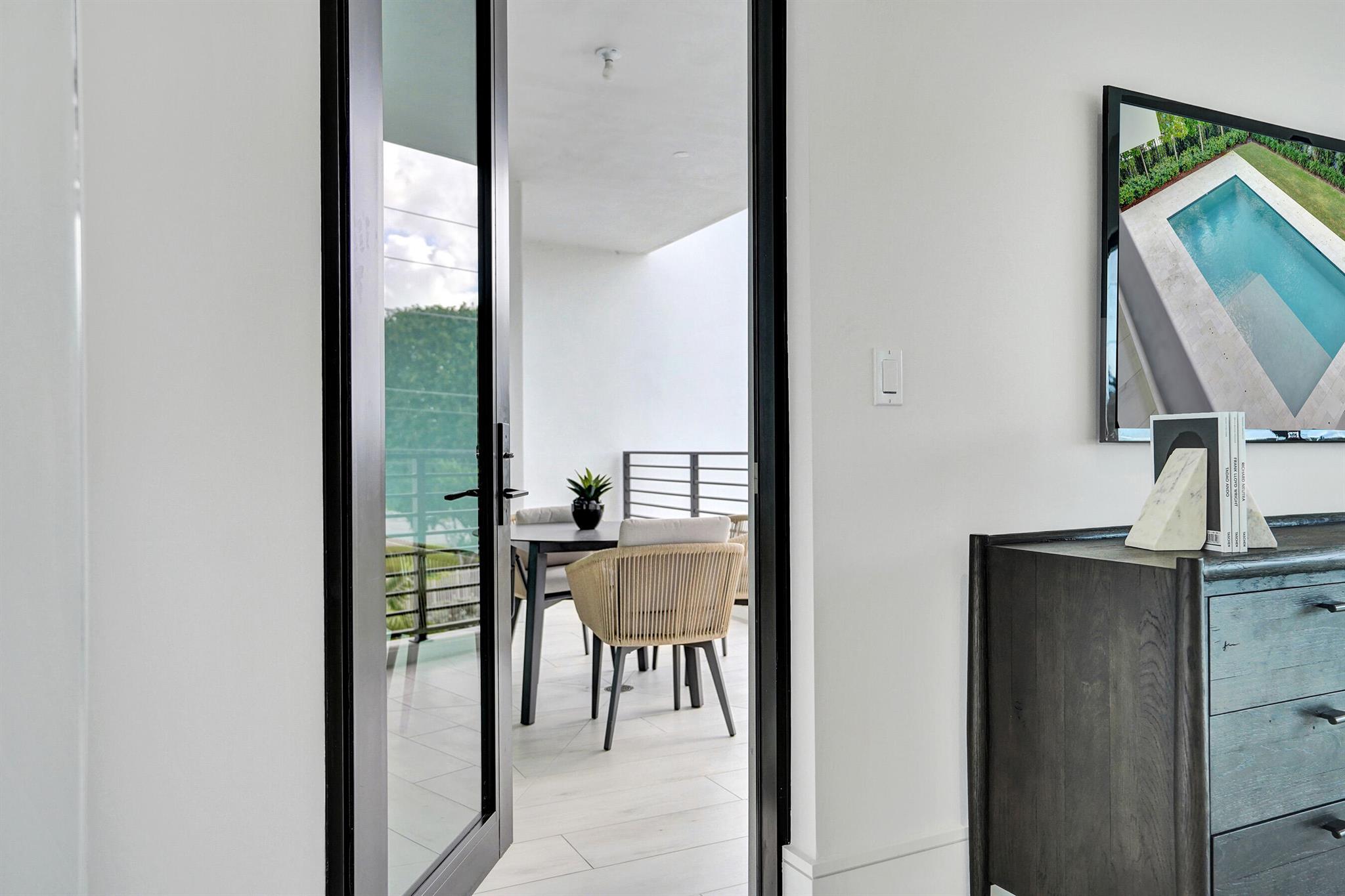 DELRAY RIDGE - Residential