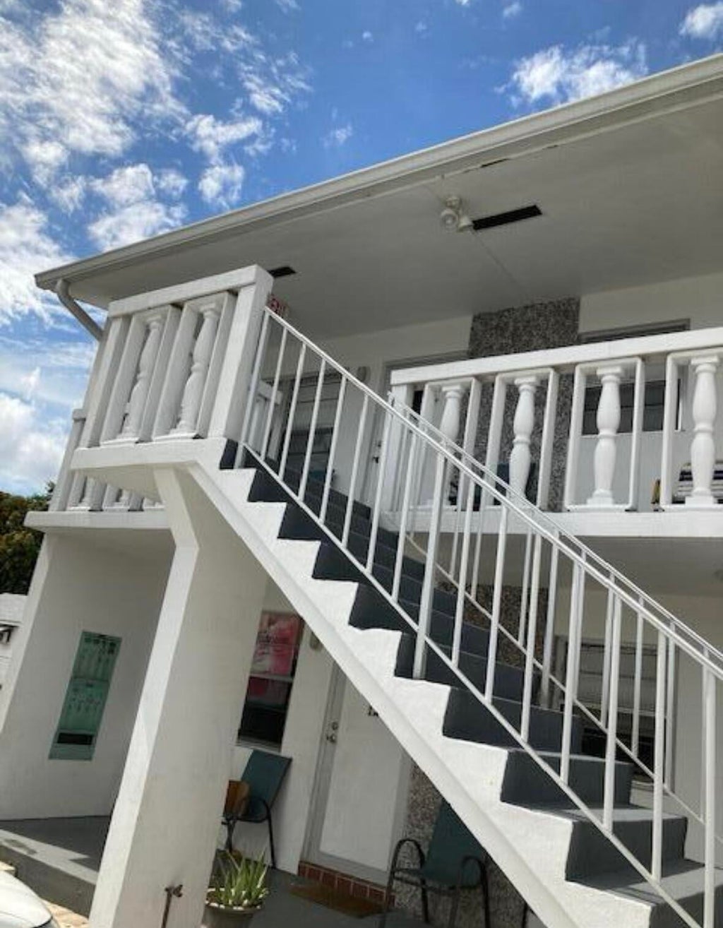Photo of 602 N H Street #1A, Lake Worth Beach, FL 33460 (MLS # B26078626)