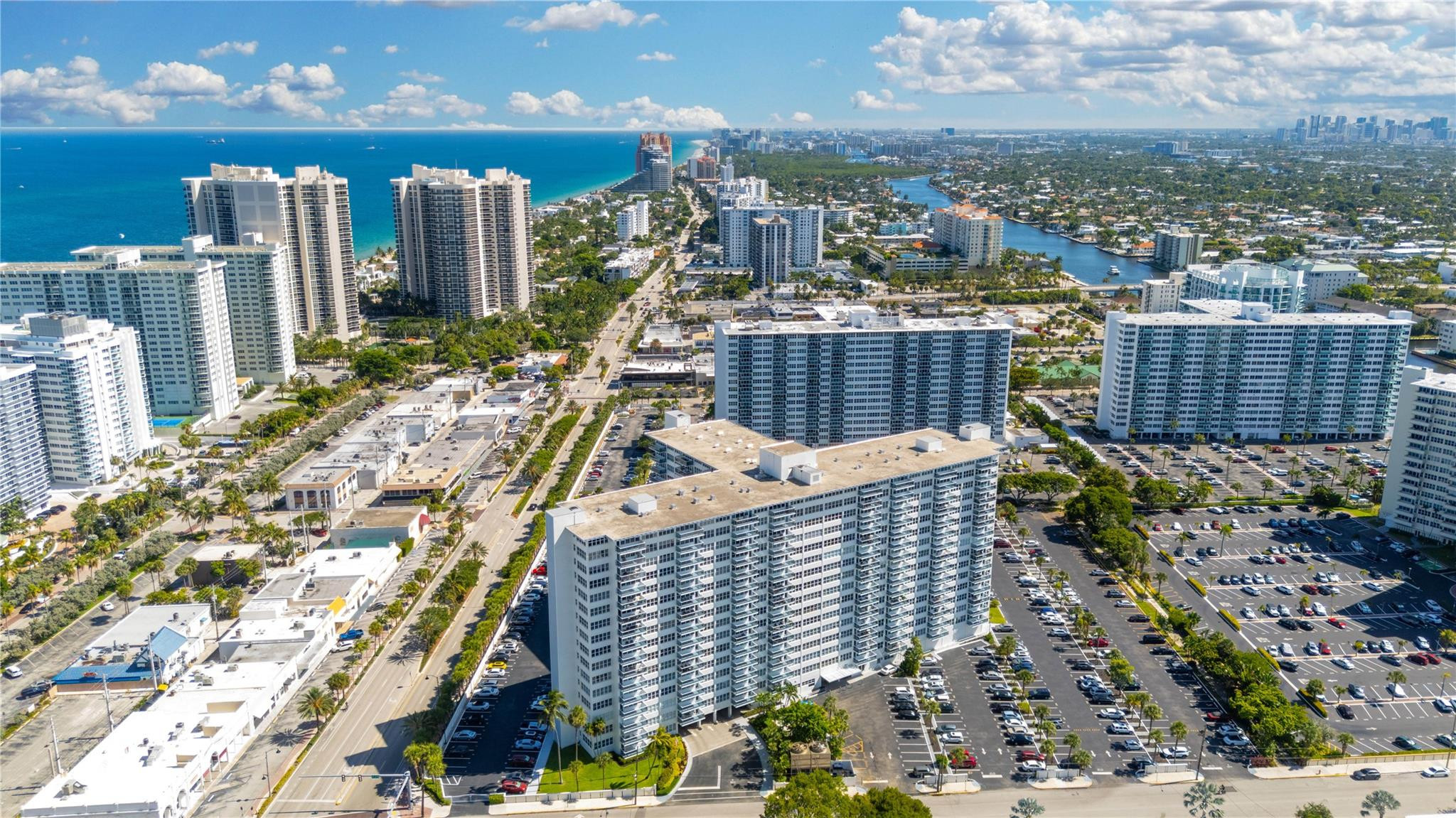 Coral Ridge Towers East - Residential