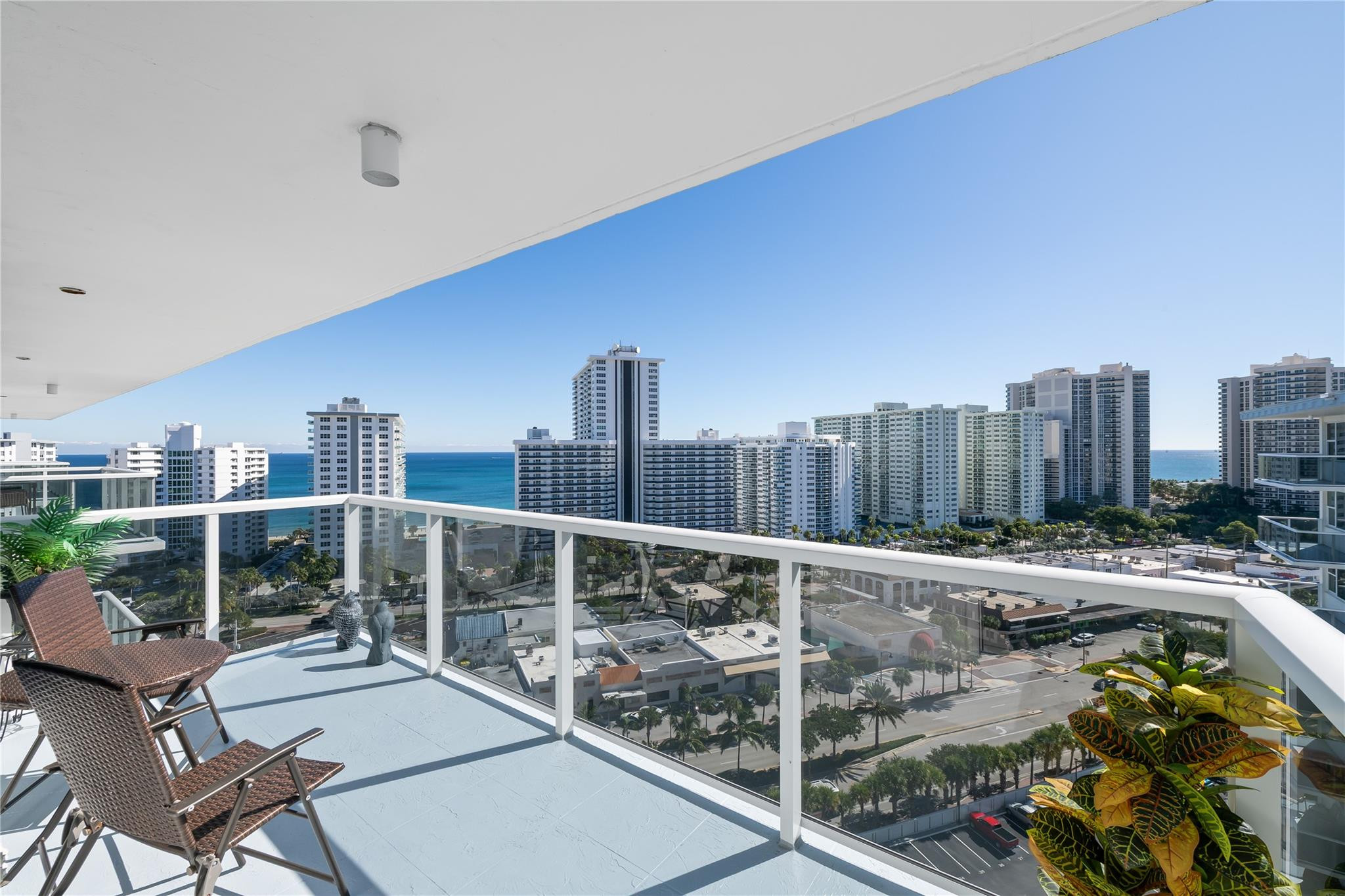 Coral Ridge Towers East - Residential