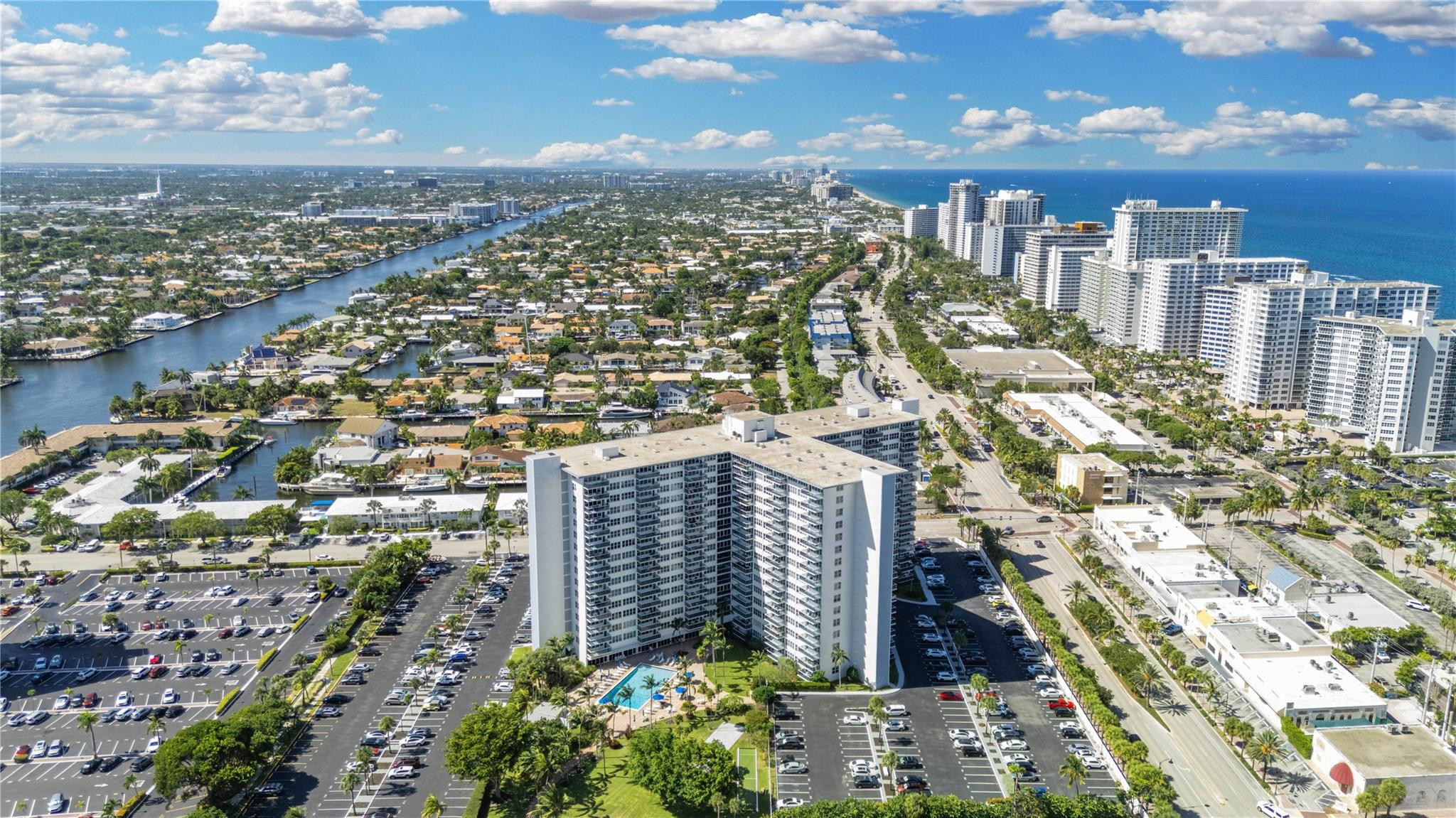 Coral Ridge Towers East - Residential