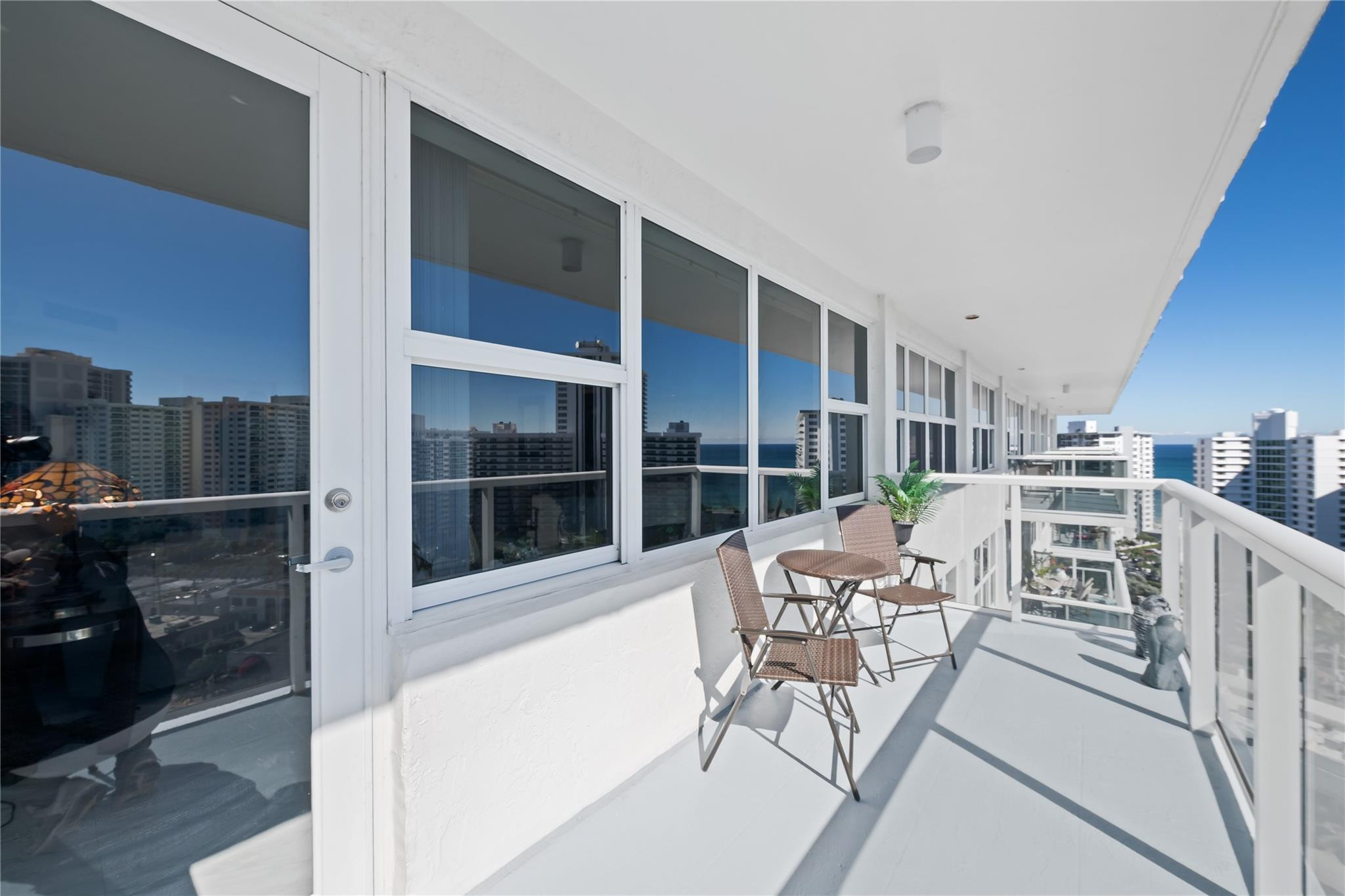 Coral Ridge Towers East - Residential