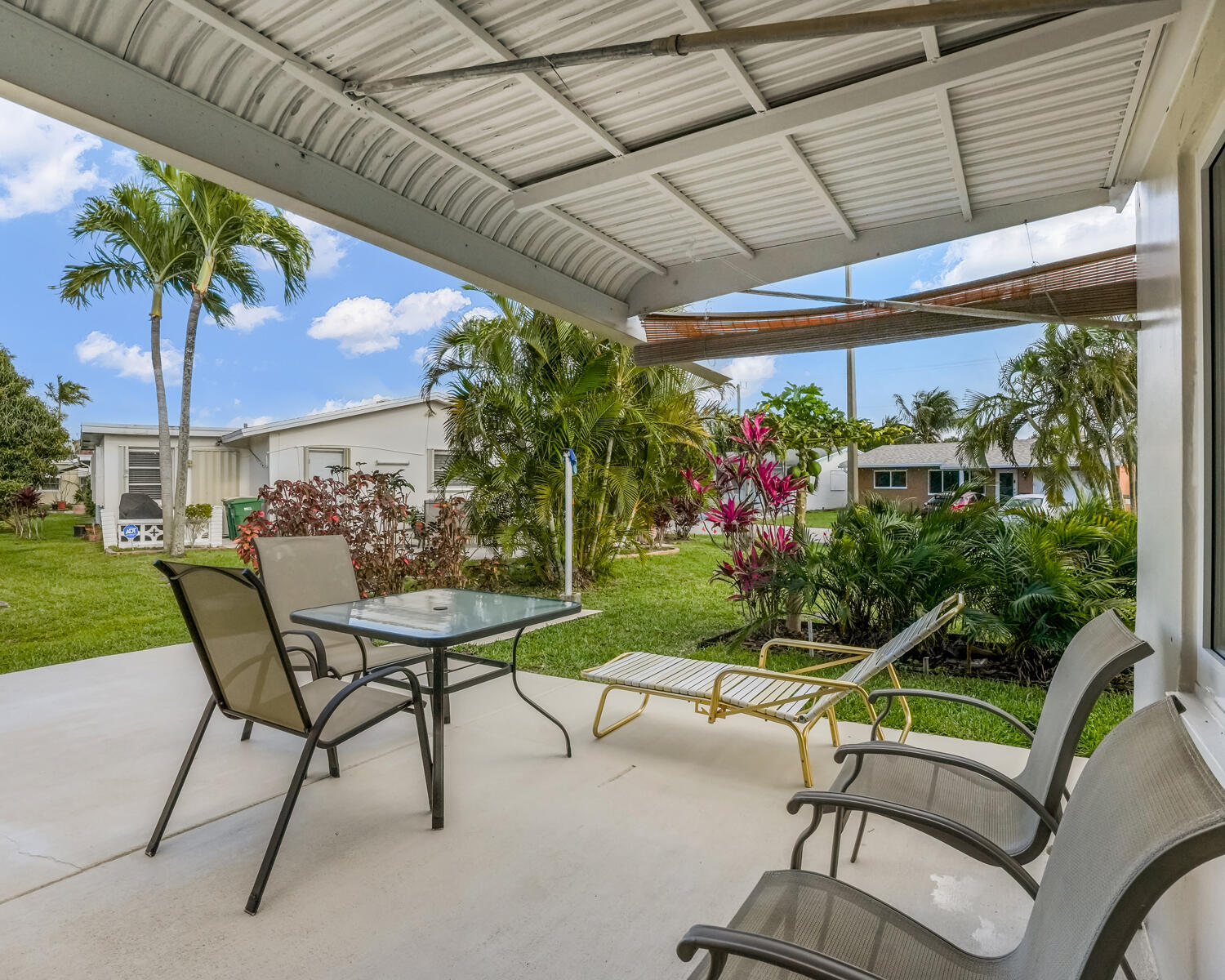 MAINLANDS OF TAMARAC LAKES - Residential