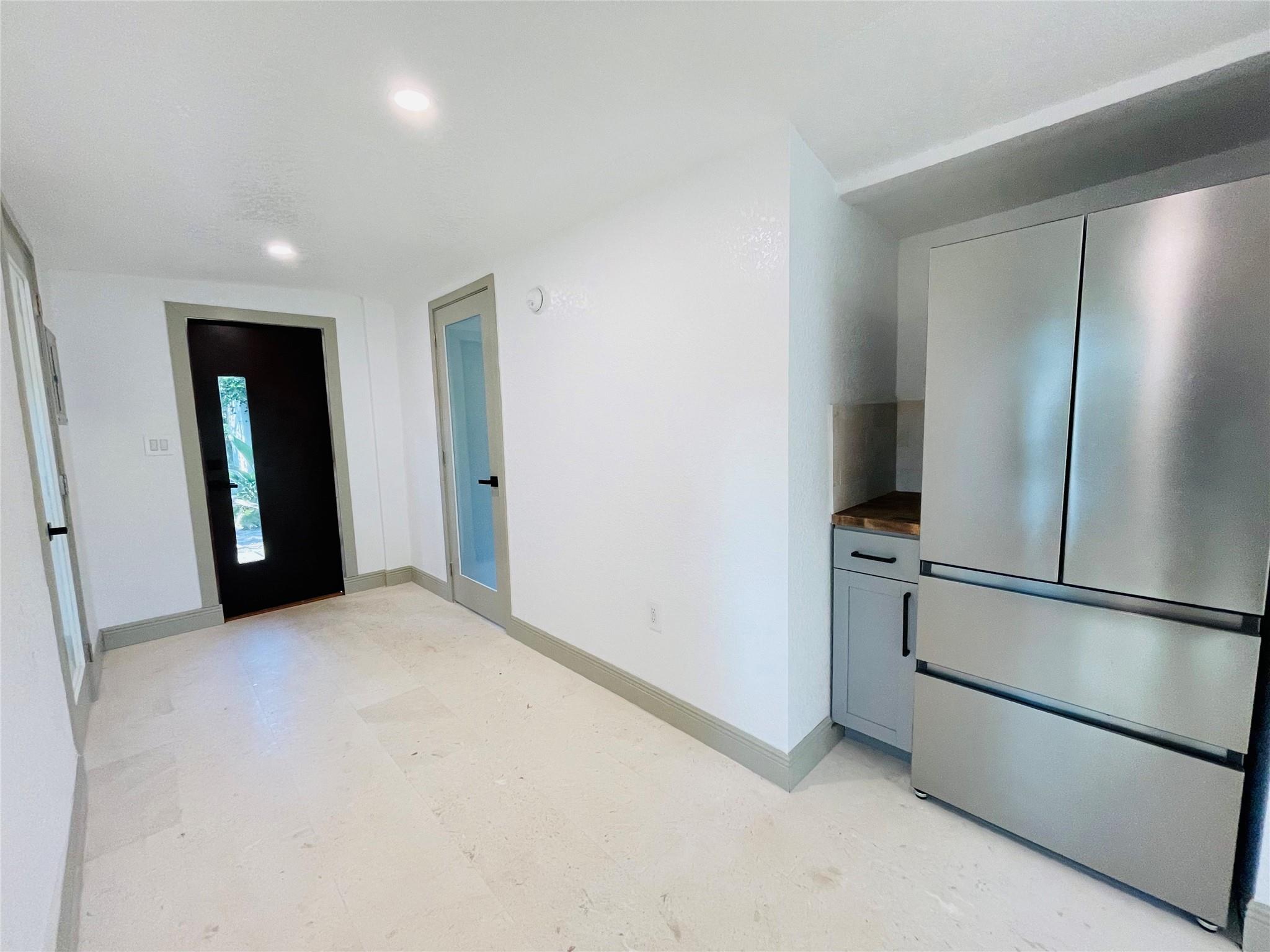 Oakland Park Second Add 1 - Residential Lease