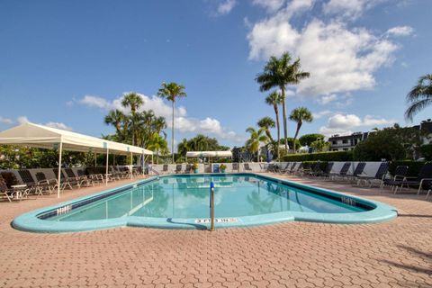 Tiny photo for 4260 D Este Court #102, Lake Worth, FL 33467 (MLS # R11167594)
