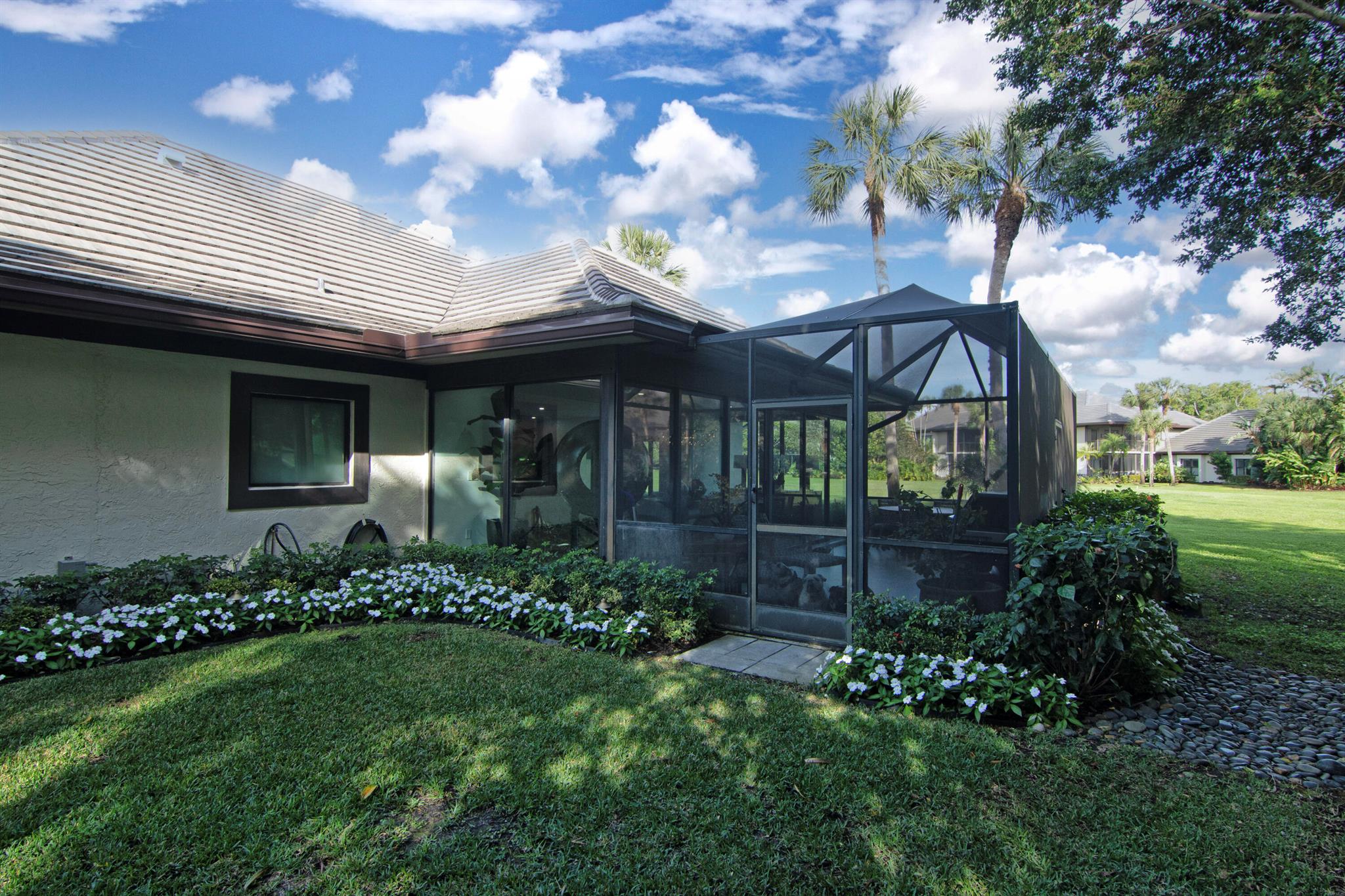 MEADOW BROOK CONDO - Residential