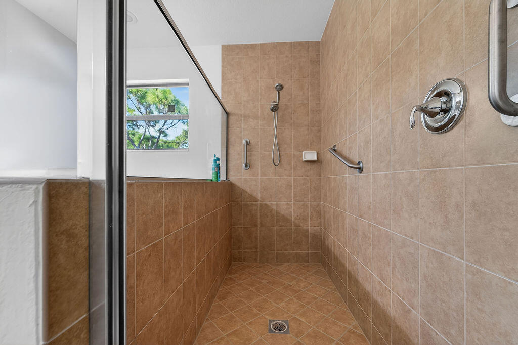 WOODMILL POND CONDO - Residential