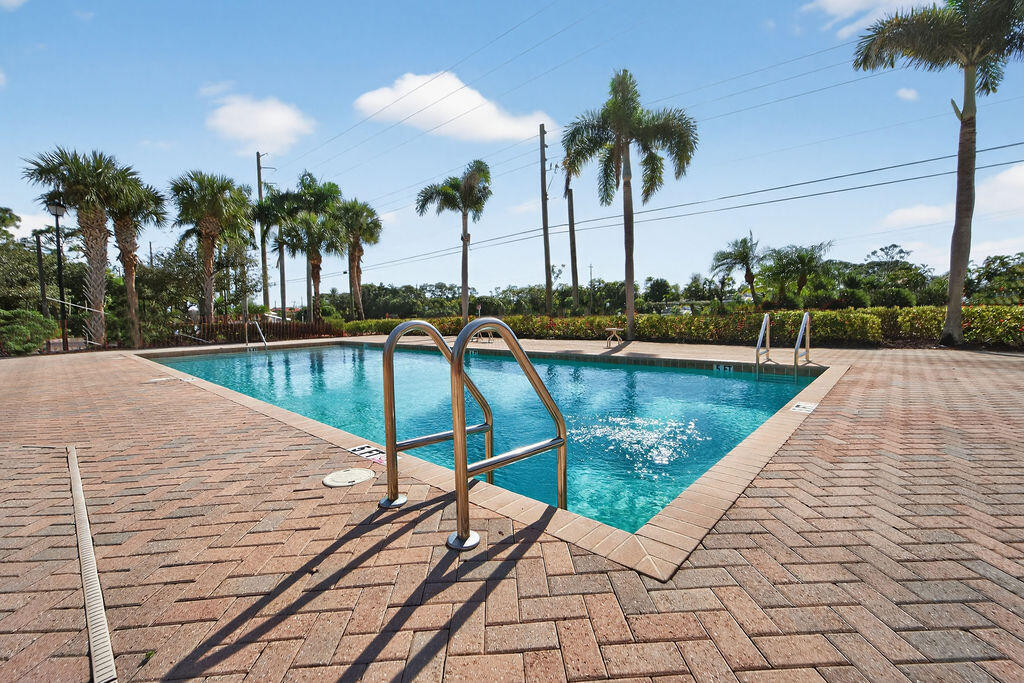 WOODMILL POND CONDO - Residential