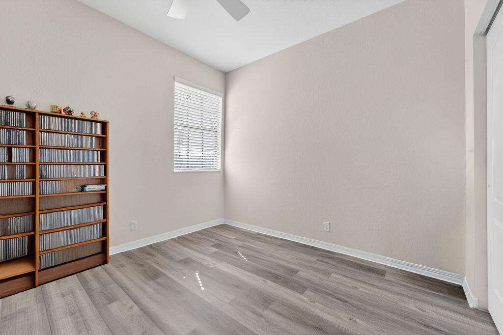 WOODMILL POND CONDO - Residential