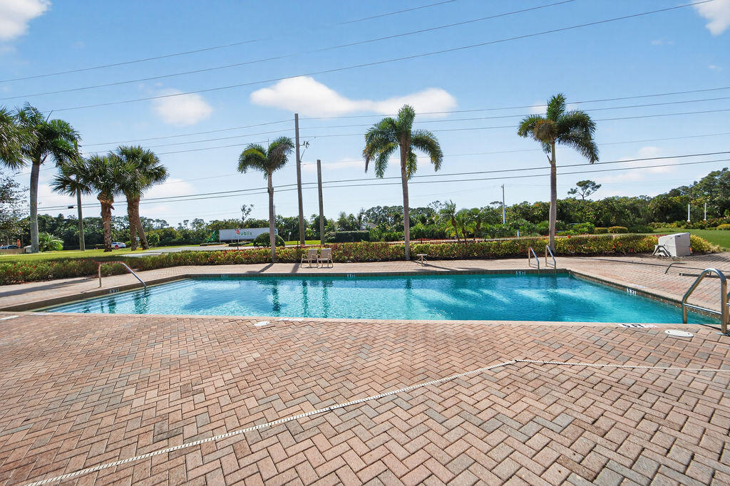 WOODMILL POND CONDO - Residential