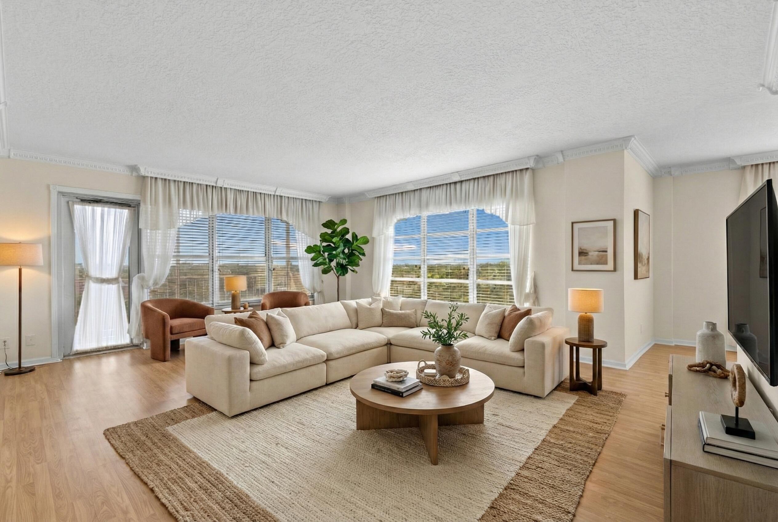 COUNTRY CLUB TOWER OF CORAL - Residential