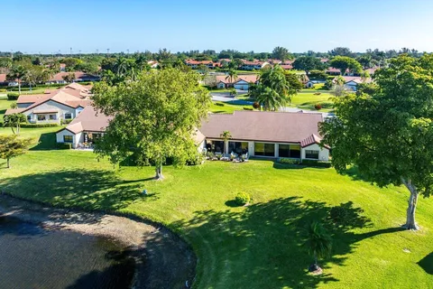 8195 Mooring Circle, Boynton Beach, FL MLS: R11073584