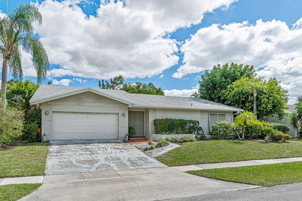 Photo of 3288 NW 27th Avenue, Boca Raton, FL 33434 (MLS # R10866713)