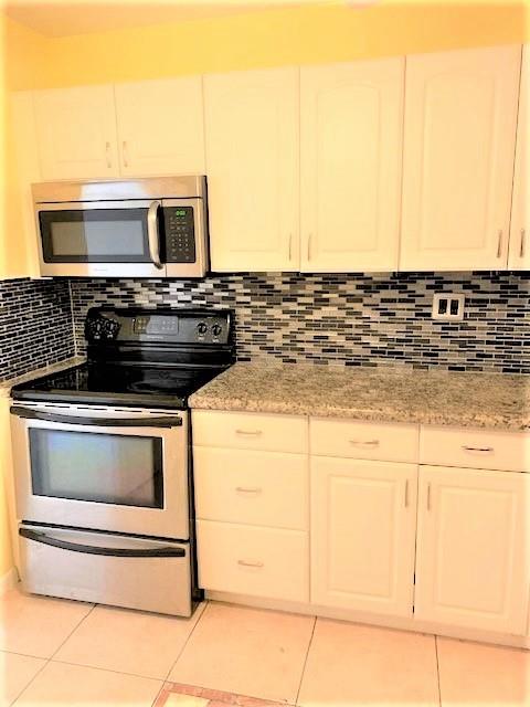Manor Grove Village I - Residential