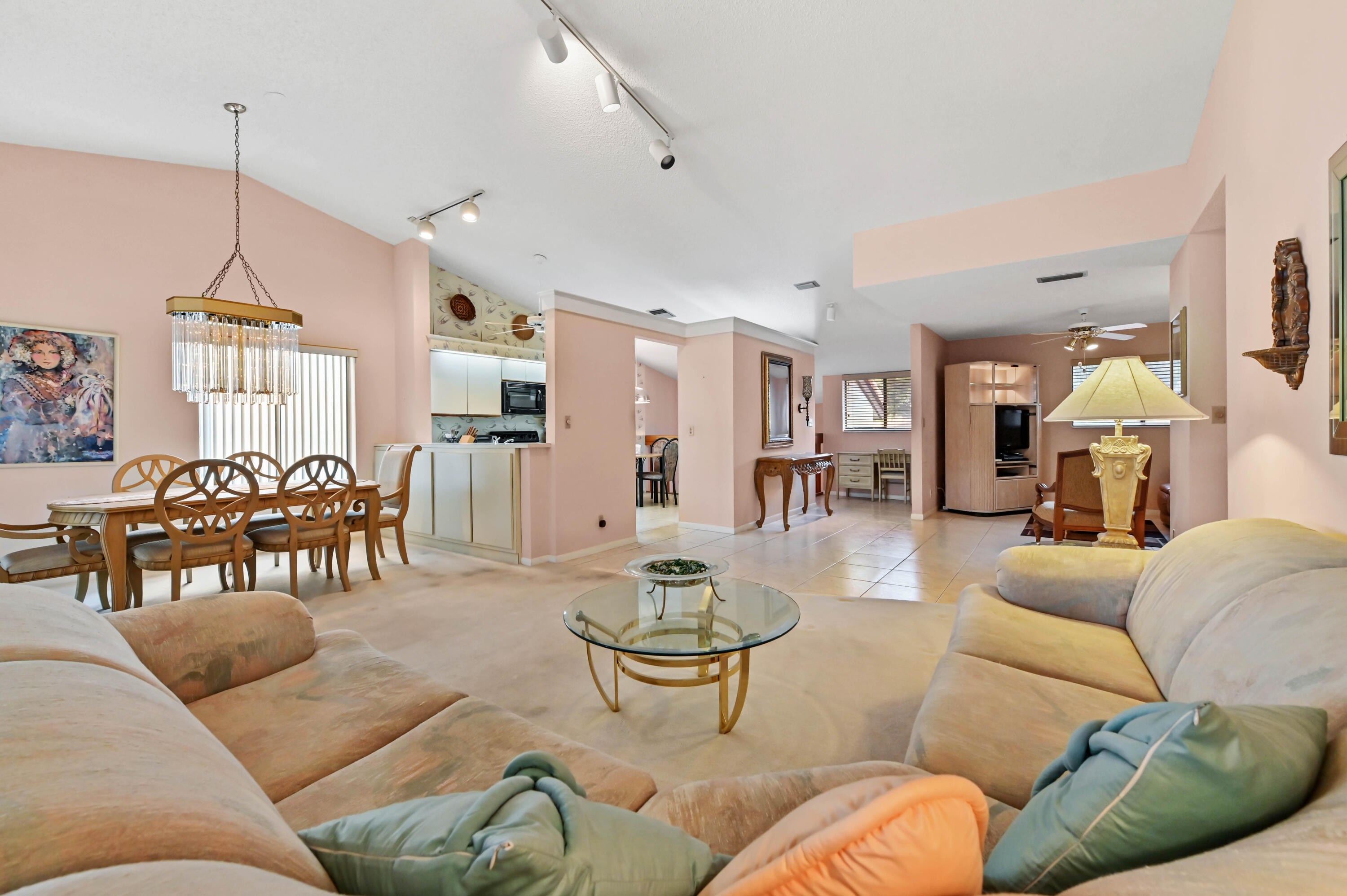 PALM CHASE CONDO - Residential