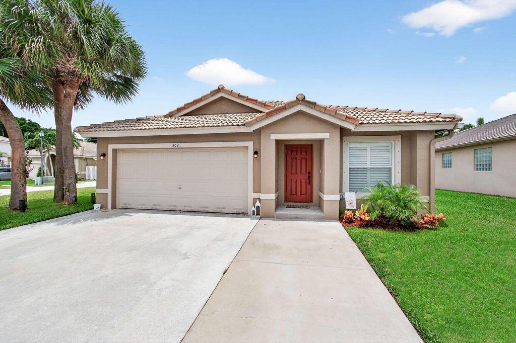 Photo of 1109 Fosters Mill Drive, Boynton Beach, FL 33436 (MLS # R11104895)