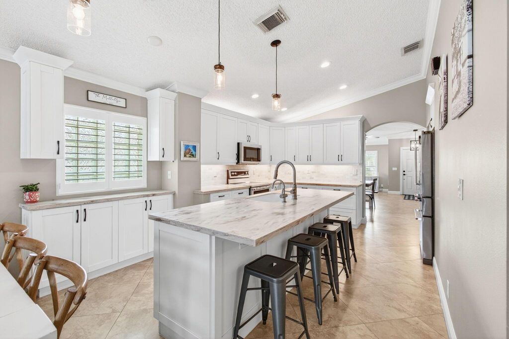 Photo of 1109 Fosters Mill Drive, Boynton Beach, FL 33436 (MLS # R11104895)