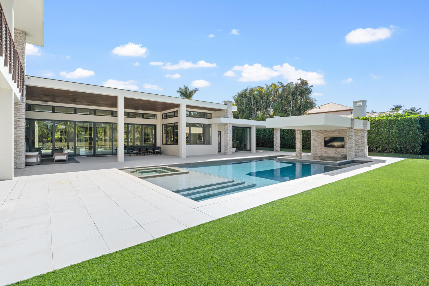 CYPRESS ISLAND OF PALM BEACH POLO & COUNTRY CLUB W - Residential