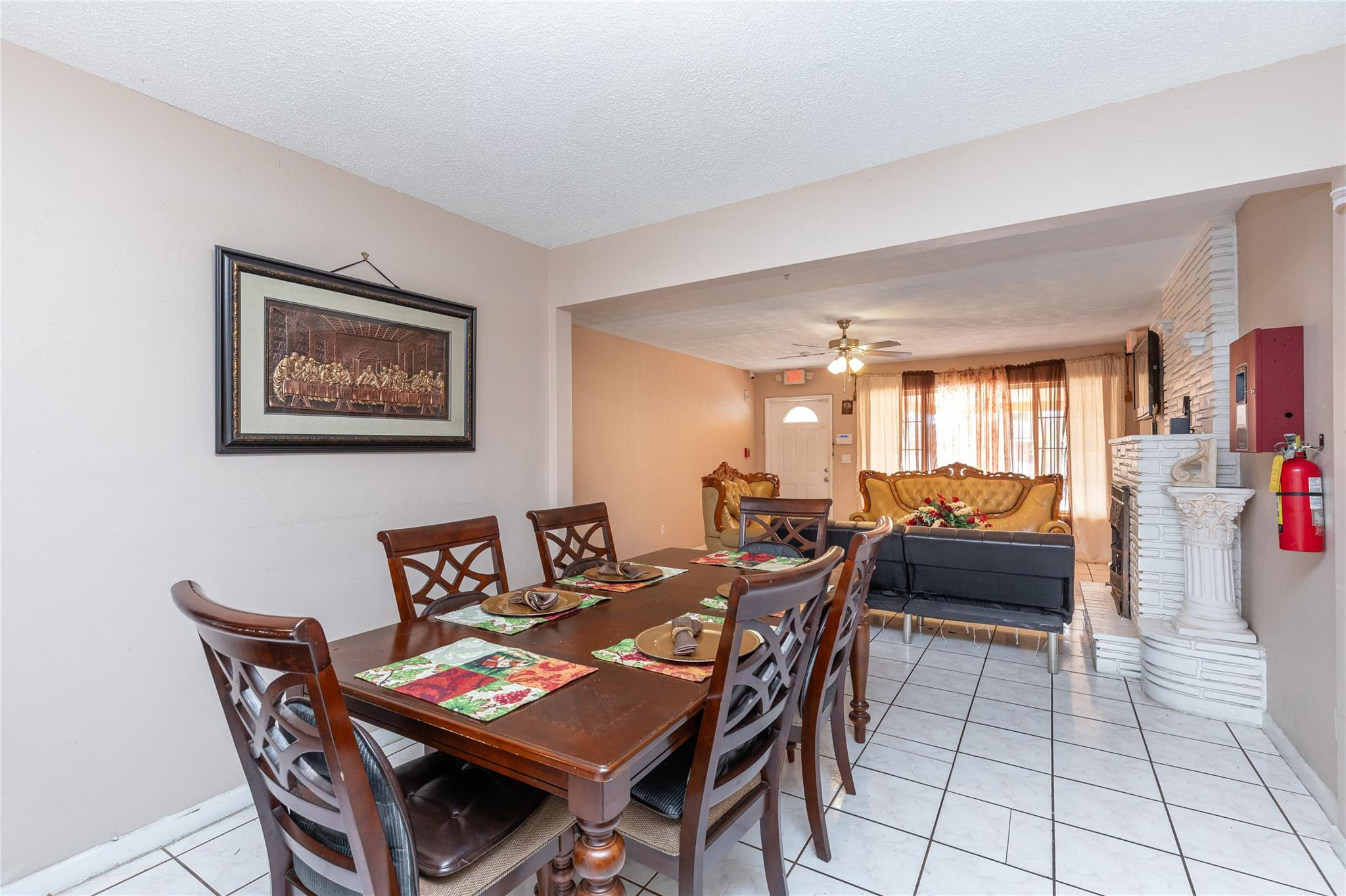 WELWYN MANOR - Residential