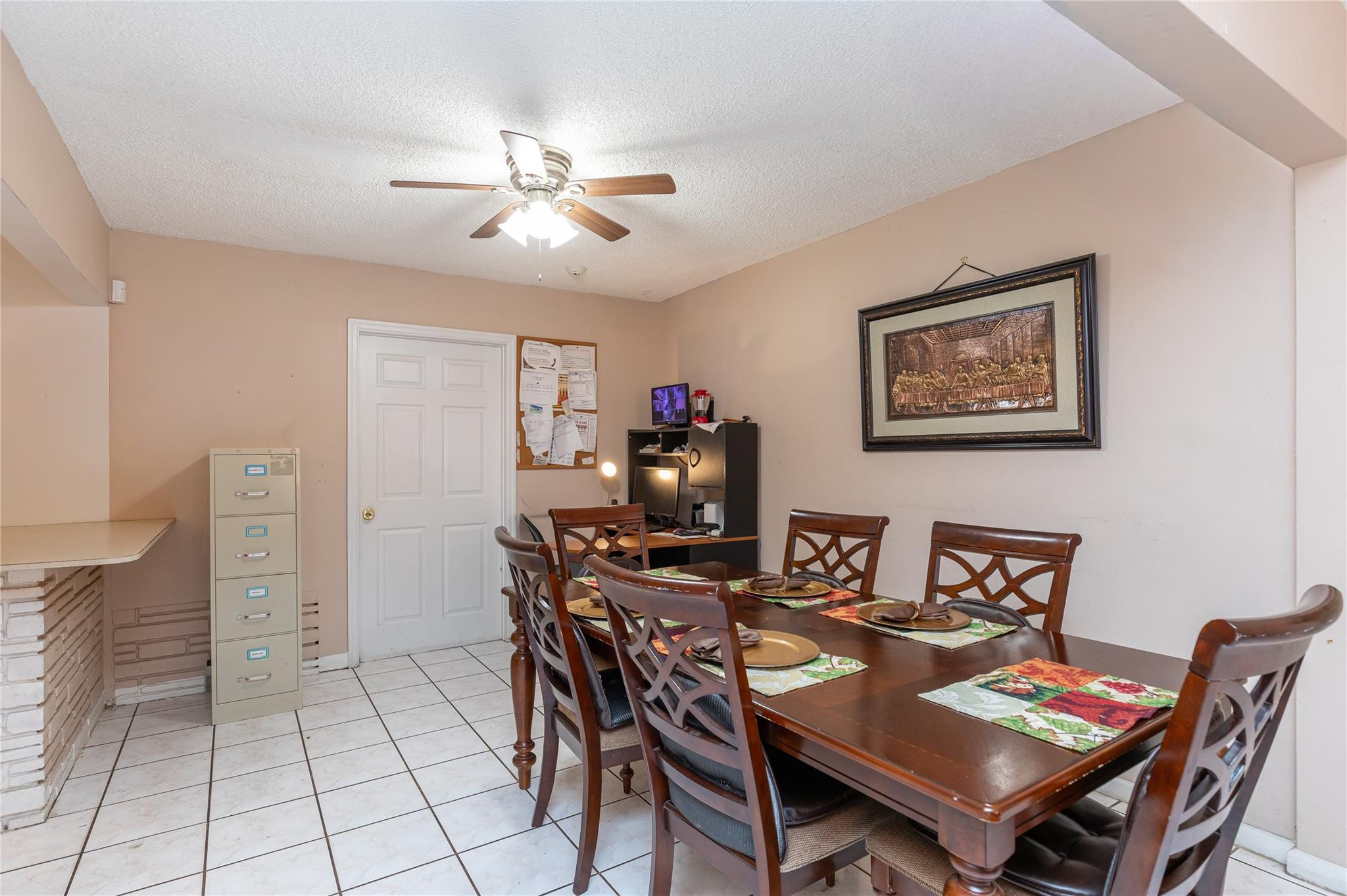 WELWYN MANOR - Residential