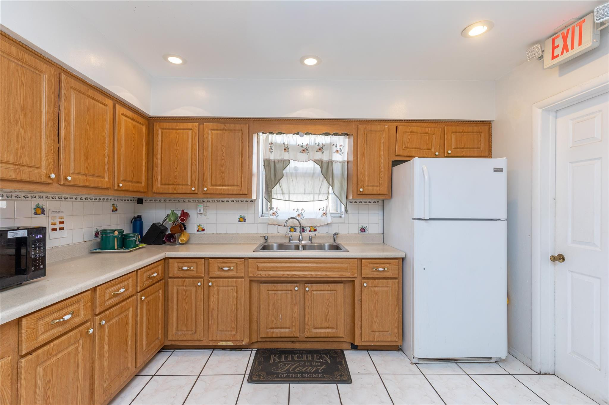 WELWYN MANOR - Residential