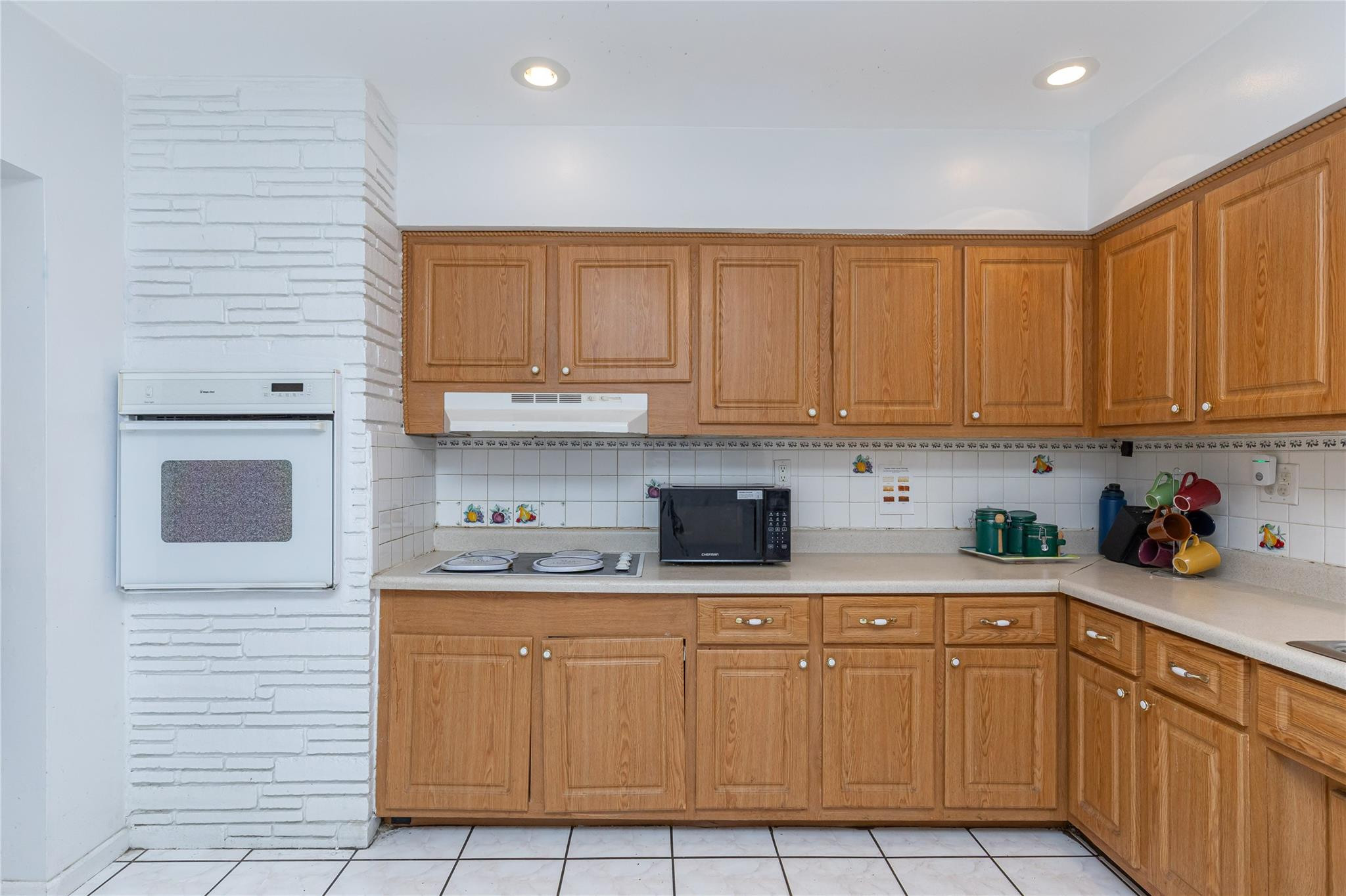 WELWYN MANOR - Residential