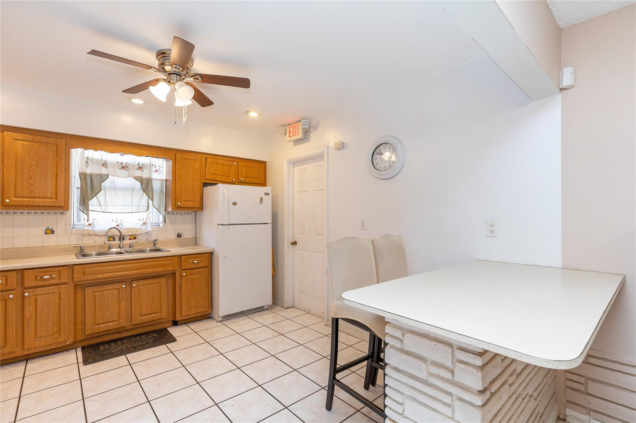 WELWYN MANOR - Residential