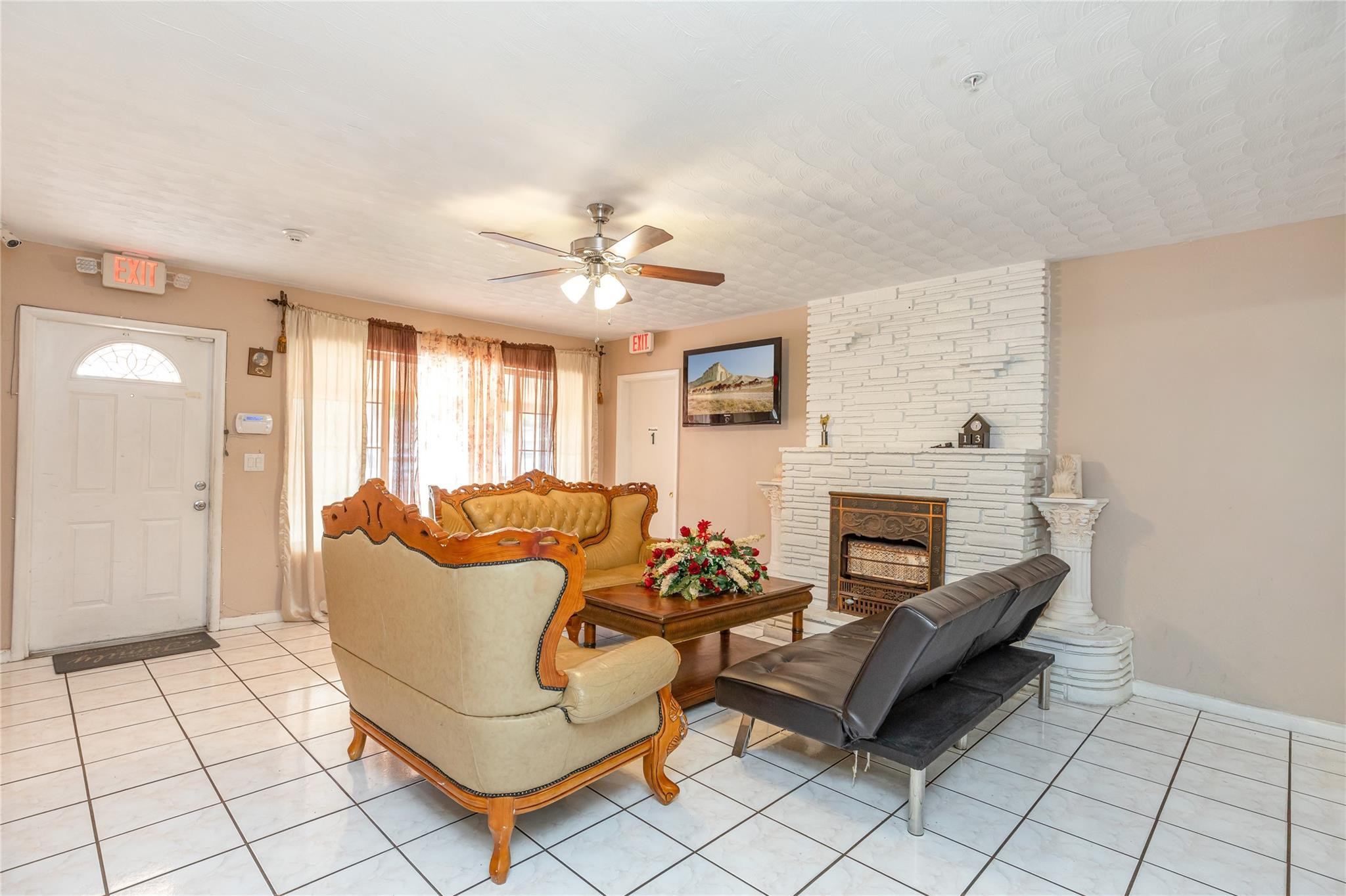 WELWYN MANOR - Residential