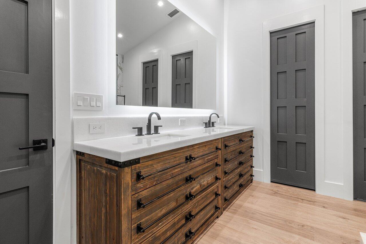 Devon Place - Residential