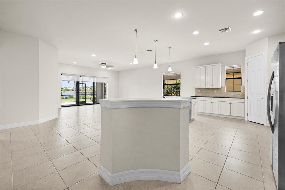 2905 Siena Circle
