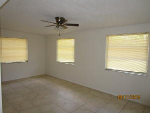 PORT ST LUCIE SECTION 27 - Residential Lease