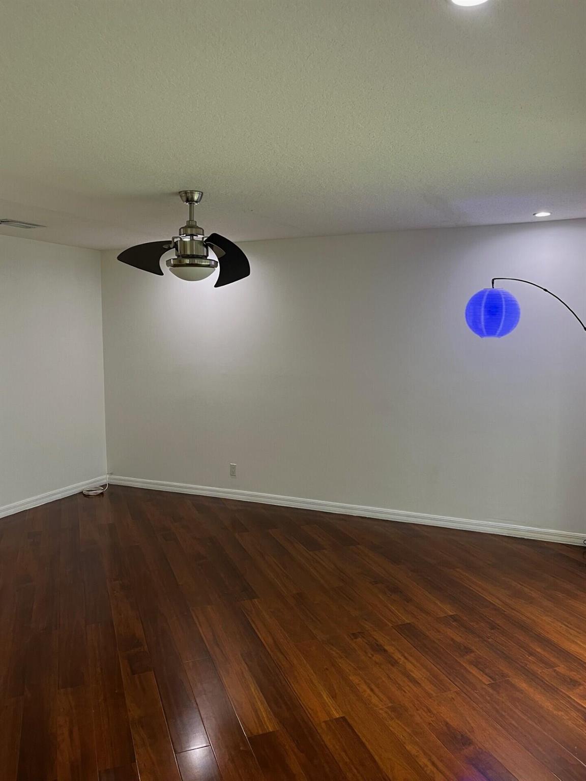 WOODBINE PAR G - Residential Lease