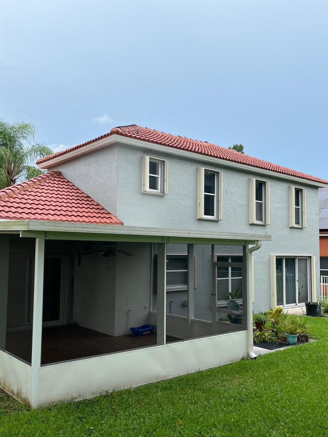 WOODBINE PAR G - Residential Lease