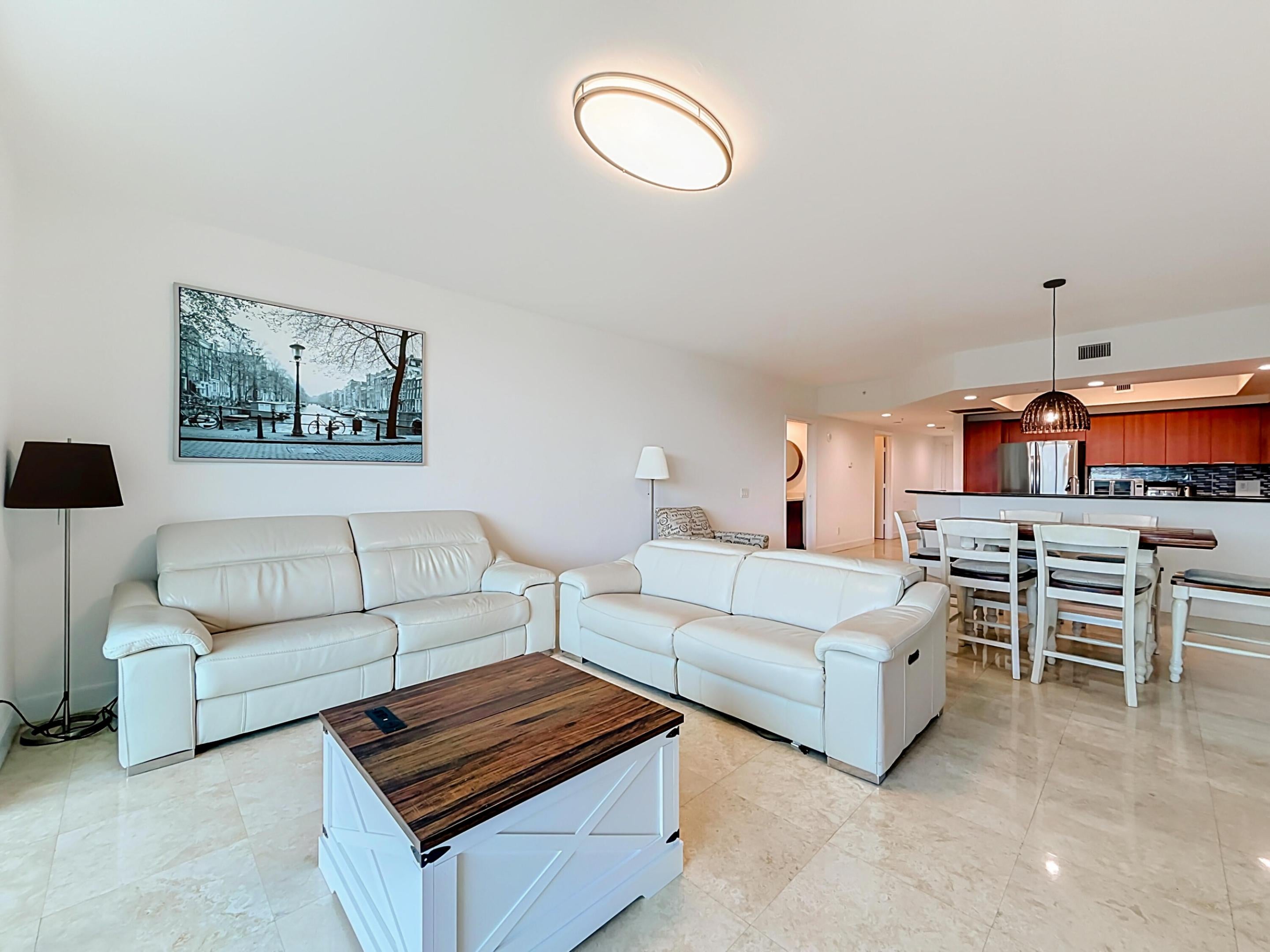 14951 Royal Oaks Lane
