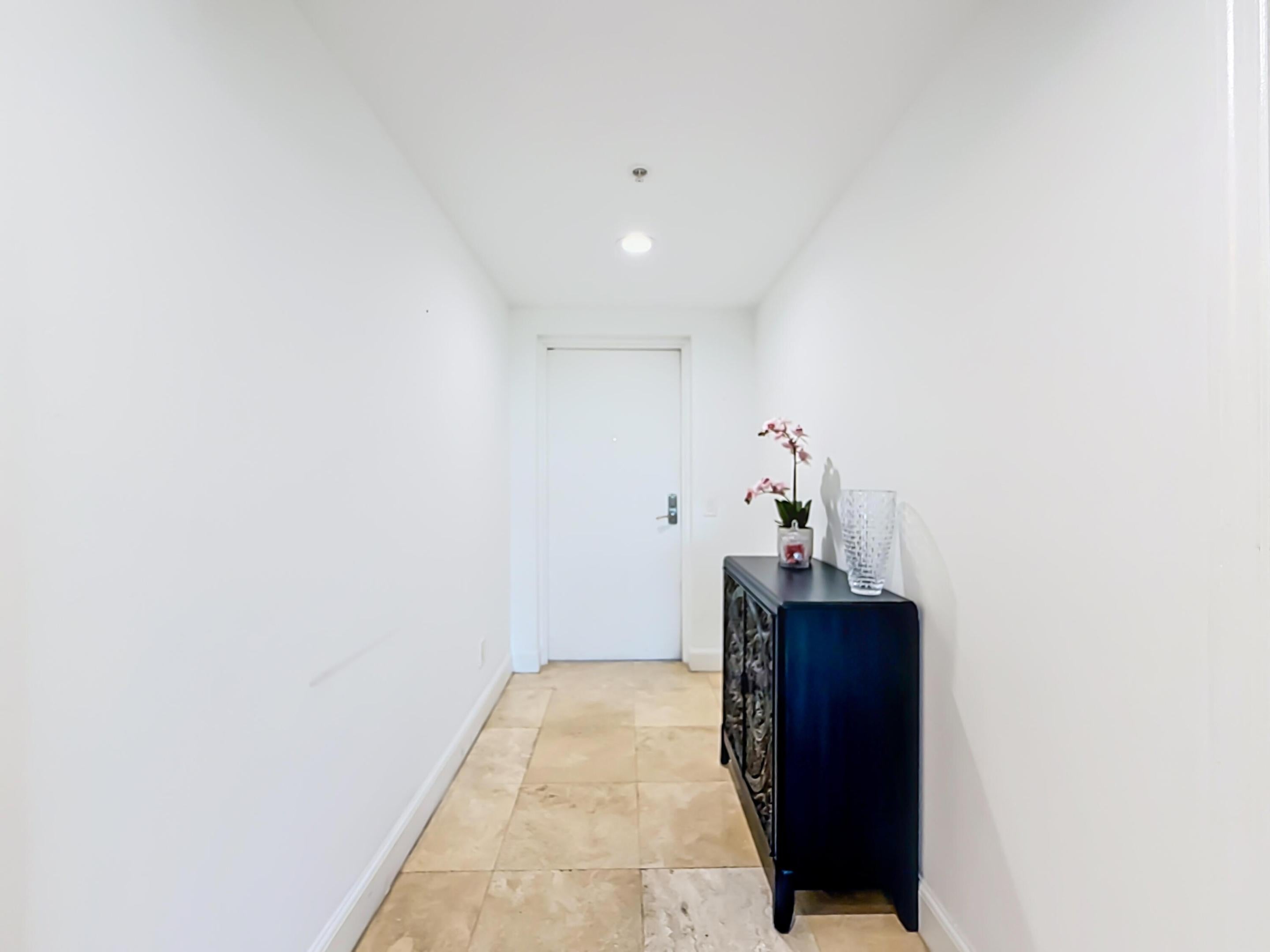 14951 Royal Oaks Lane 505, North Miami FL 33181