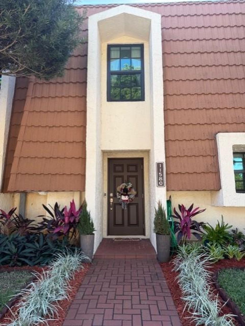 Photo of 11580 NW 1st Street #11580, Plantation, FL 33325 (MLS # F10542613)