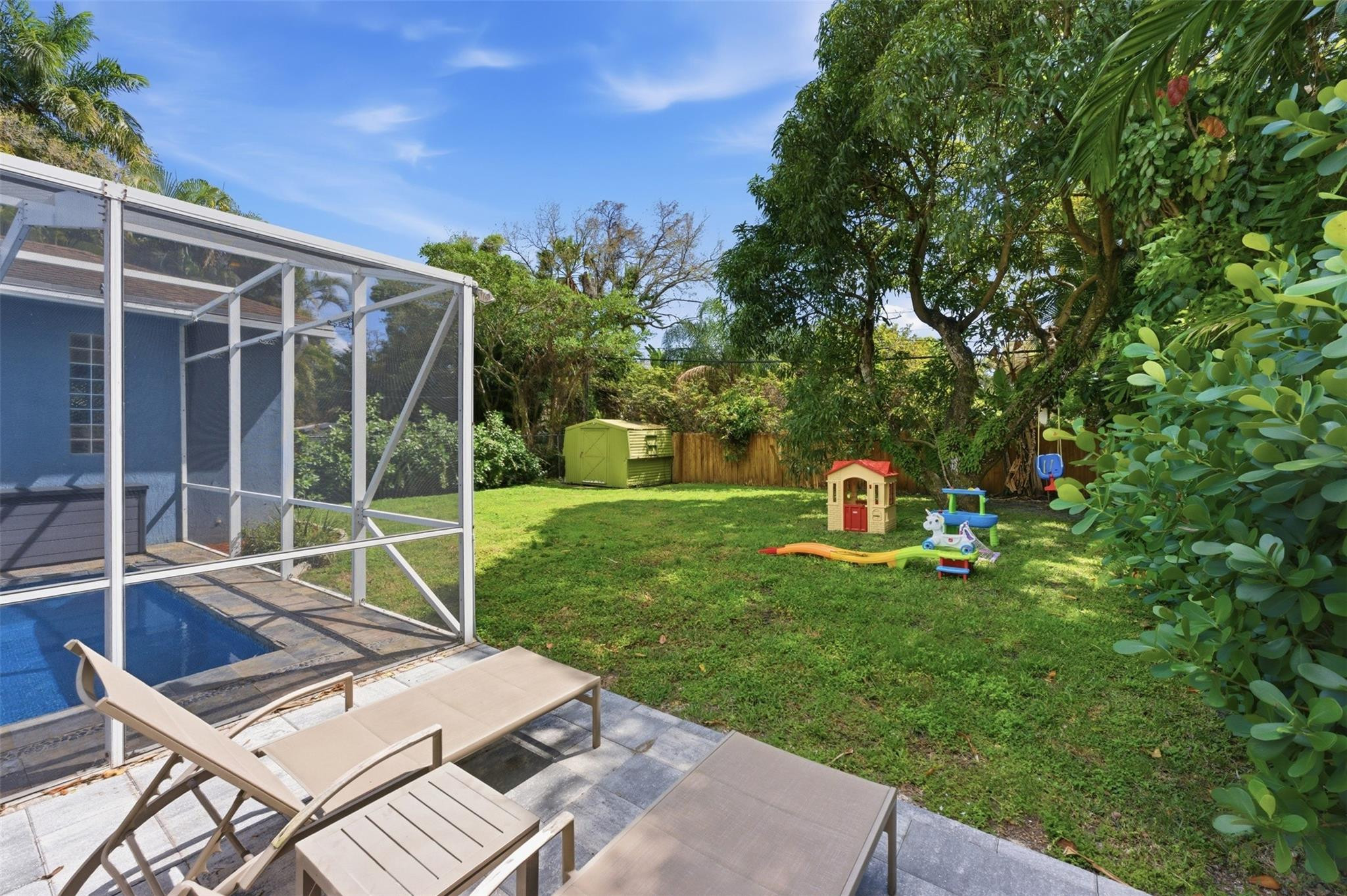 CROISSANT PARK - Residential