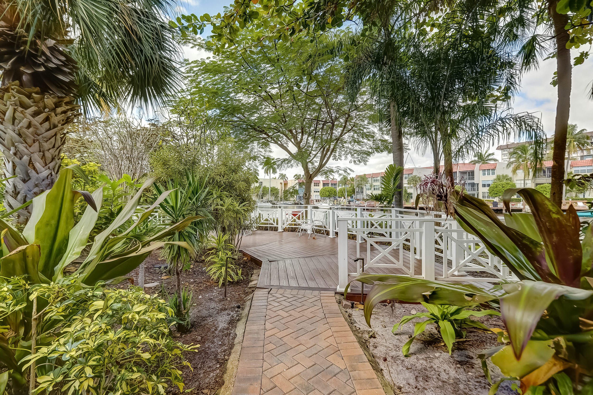 WATERFORD POINT CONDO - Residential