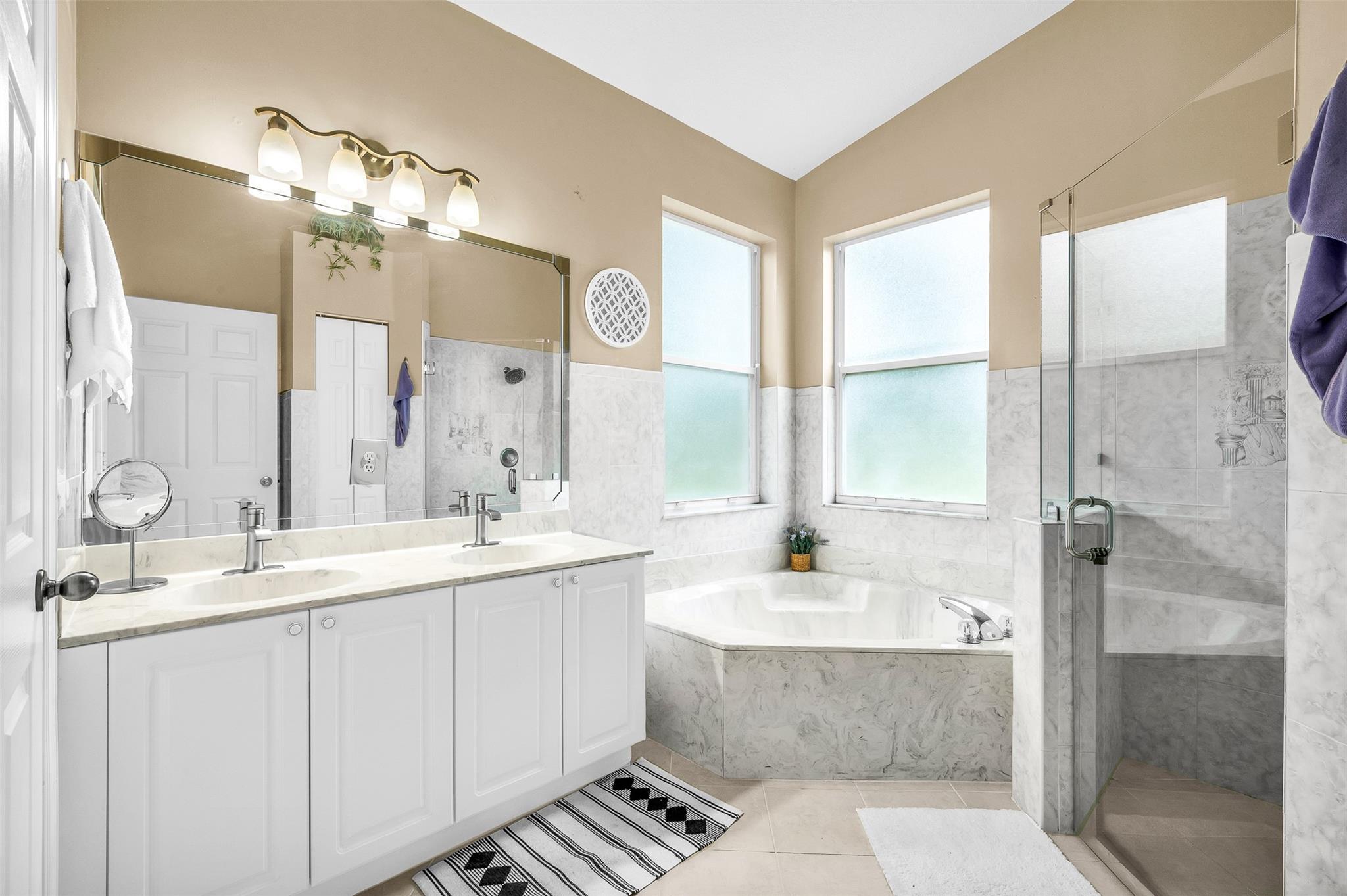 Independence Bay - Residential