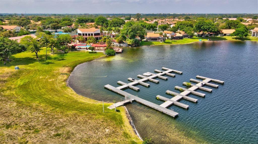 Independence Bay - Residential